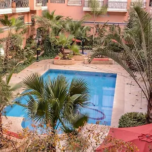Beautiful, Great Equipped 122 M Near Majorelle Garden And Gueliz With Pool Views And A Large Balcony And Terrace , Marrakesh Maroc